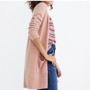 Madewell Kent Cardigan Sweater in Heather Carnation